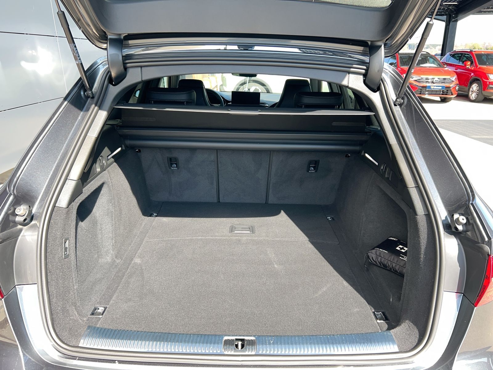 Audi S4 - Bild 15
