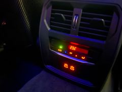 BMW M4 Competition / 510PS / SCHALENSITZE / CARBON/ BMW M4 Competition / 510PS / SCHALENSITZE / CARBON/