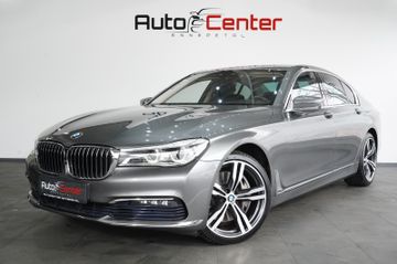 BMW 750 - 1