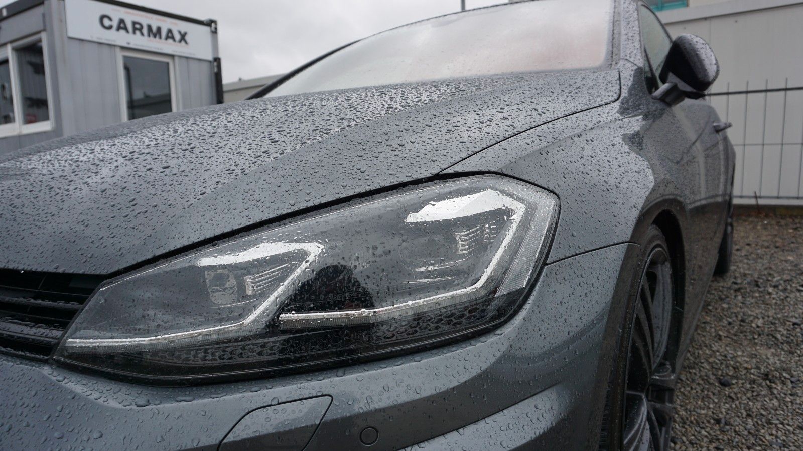 Fahrzeugabbildung Volkswagen Golf VII Variant R-line 4M,Navi,LED,SH,ACC,Kamer