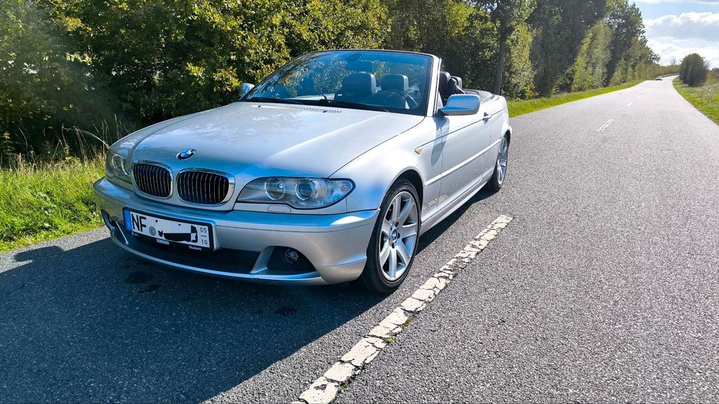 Image of BMW 320