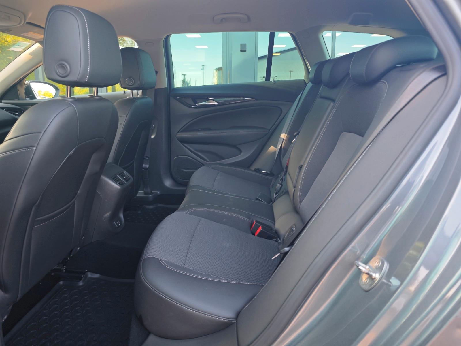 Opel INSIGNIA 2.0 CDTI*LED*APPLE CAR*FACELIFT*AHK*