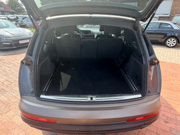 Audi Q7 - 5