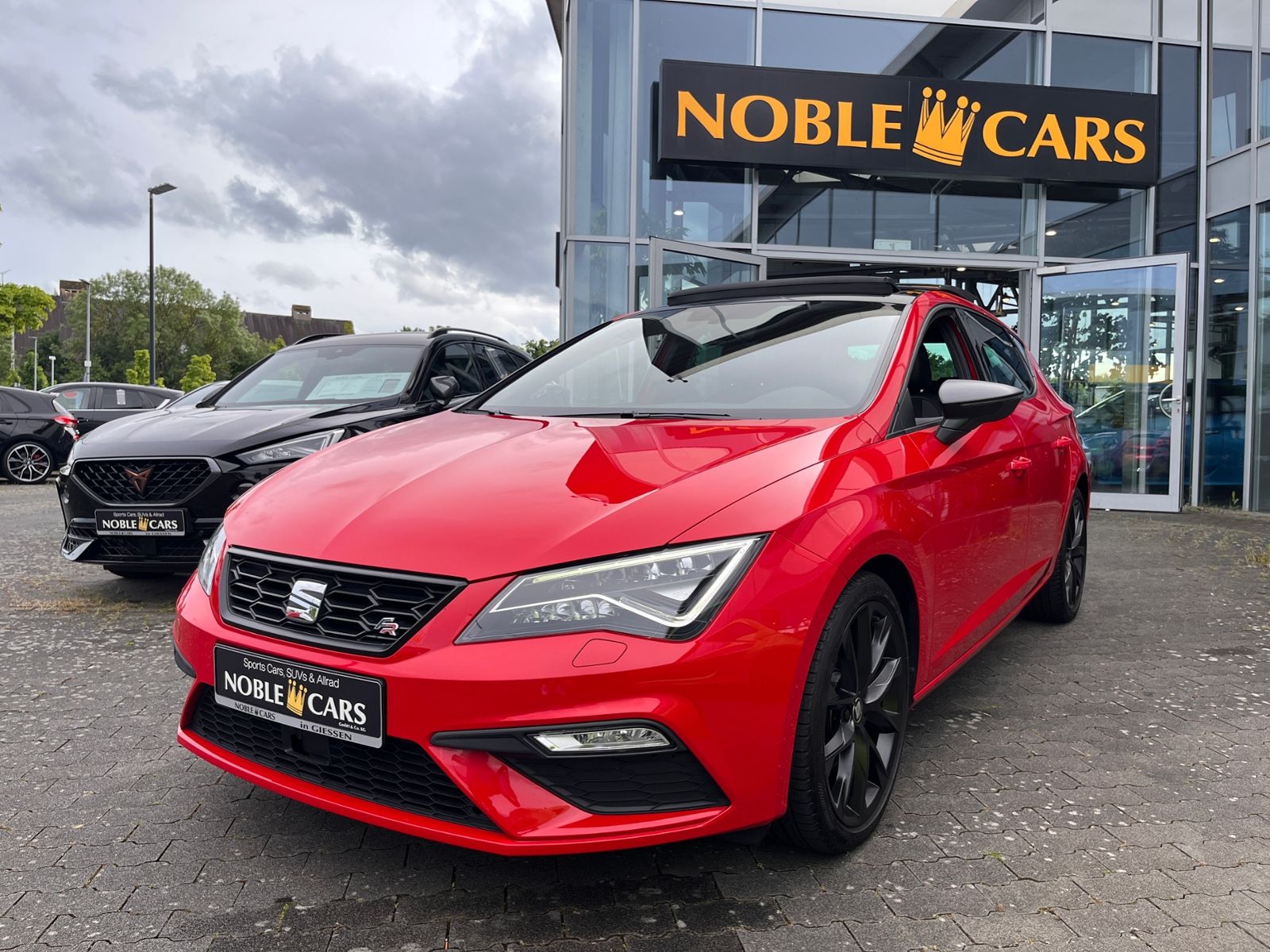 Fahrzeugabbildung SEAT Leon FR KLIMA LED NAVI ALU