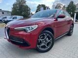 Alfa Romeo Stelvio Super Q4 Sport 280 Ps Aut-2 Hand TÜV-Neu - Alfa Romeo: Rot