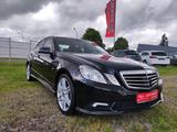 Mercedes-Benz E 350  CDI BlueEfficiency 4Matic/// - Mercedes-Benz E 350 aus 2010: 4matic