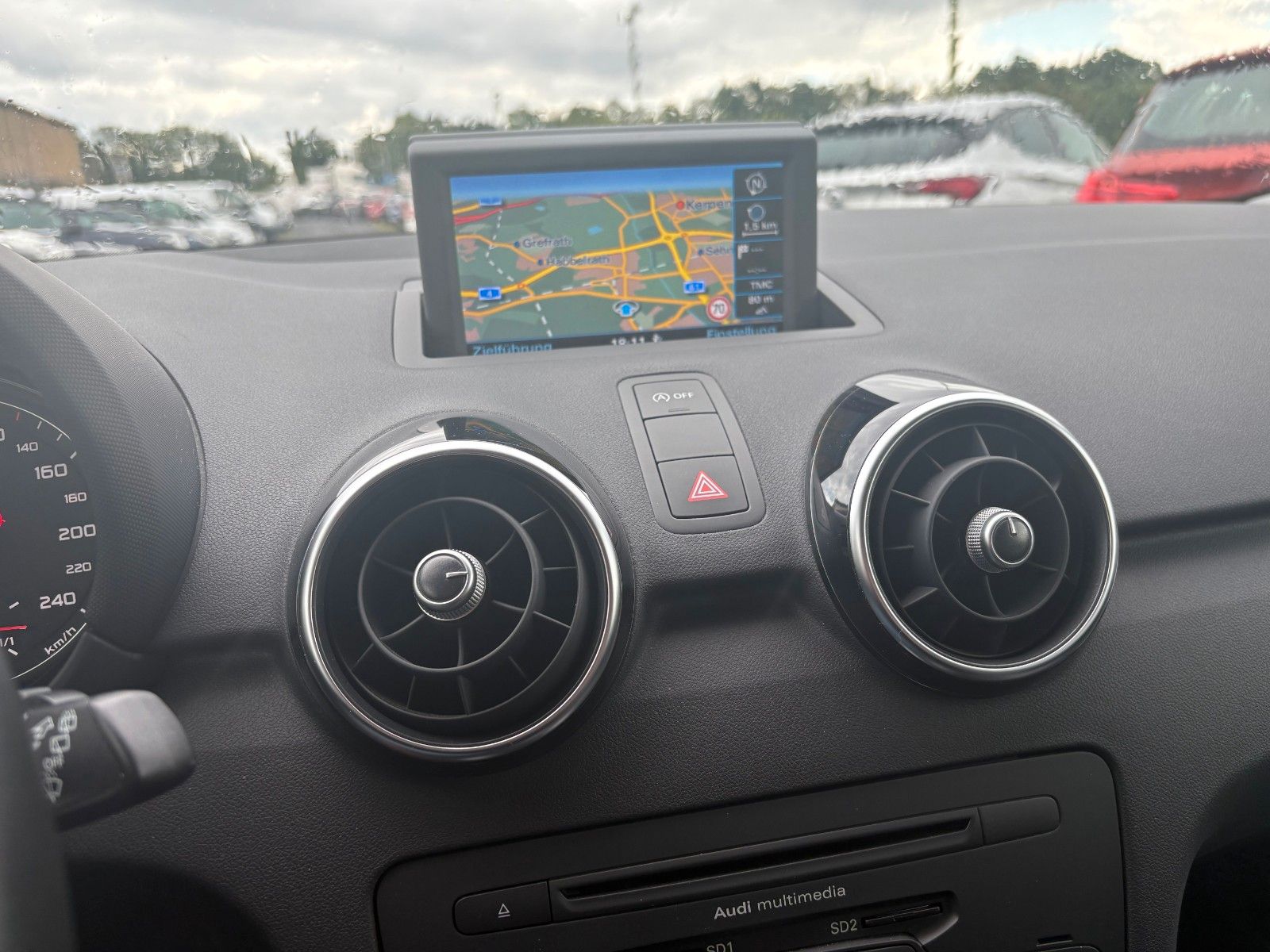 Fahrzeugabbildung Audi A1 1.4 TSI SPBK S LINE edition Navi Xenon SPORTP