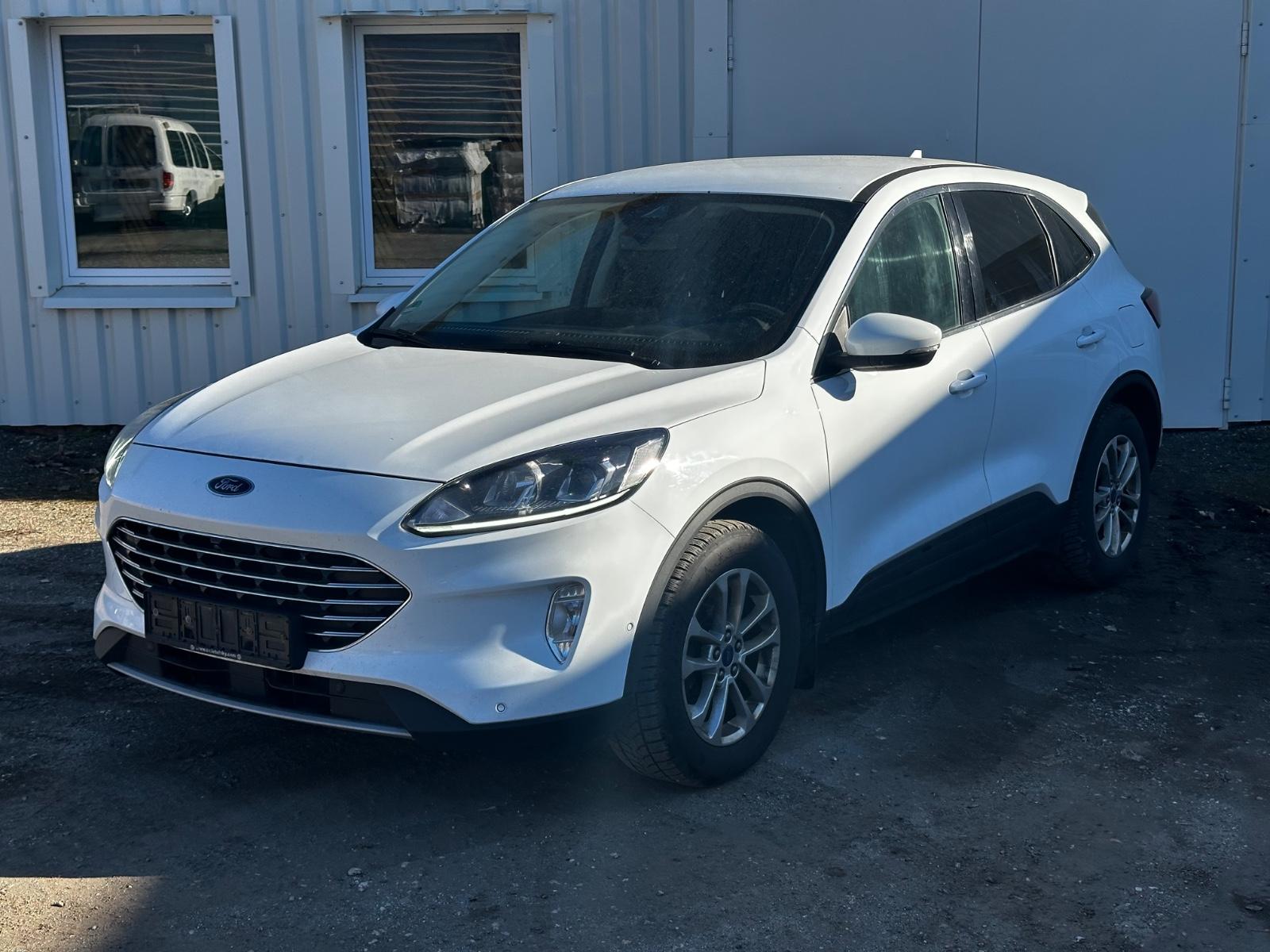 Ford Kuga 2.0 EcoBlue Titanium 4x4 / Allrad