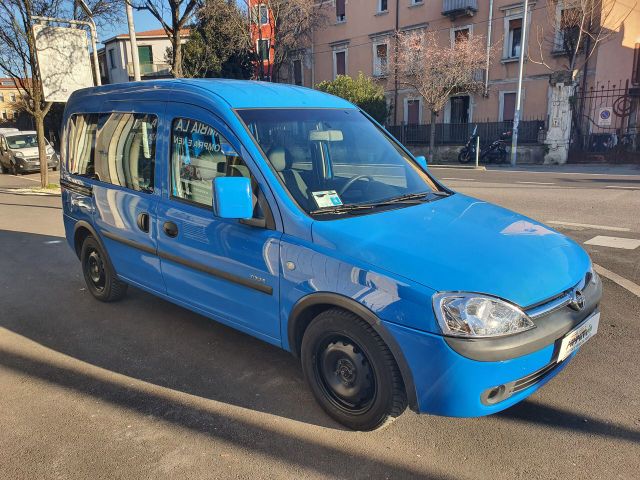 Opel Combo 1.7 DTI 4p. Van Vetrato