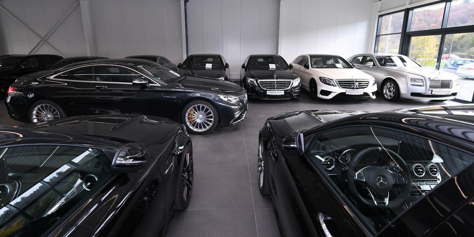 showroom-image-main