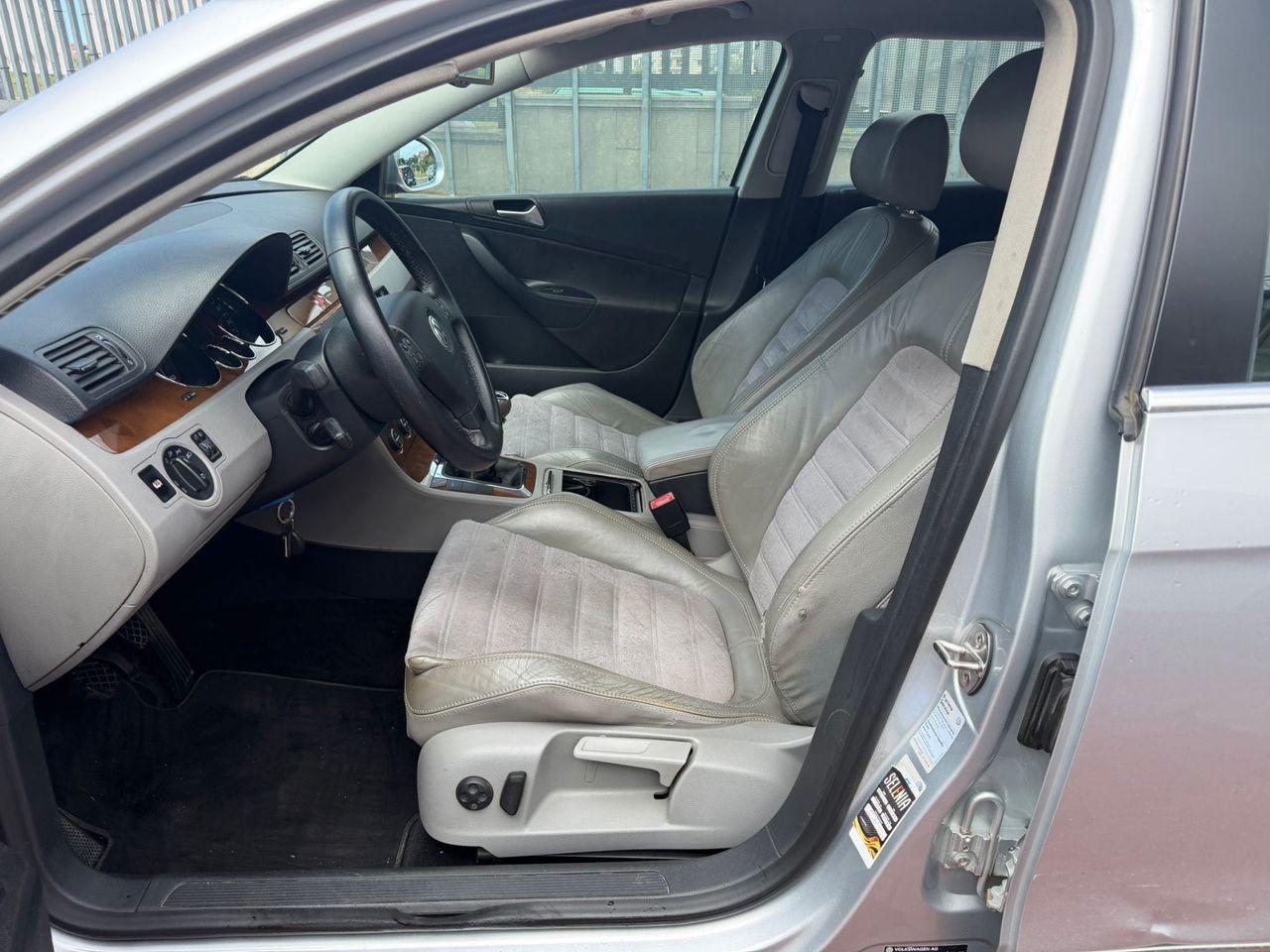 Volkswagen Passat 2005 — photo 14