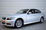 BMW 320i Lim.+Navi+Xenon+PDC+1.Hand+34.600KM - BMW 320 aus 2007: 320i