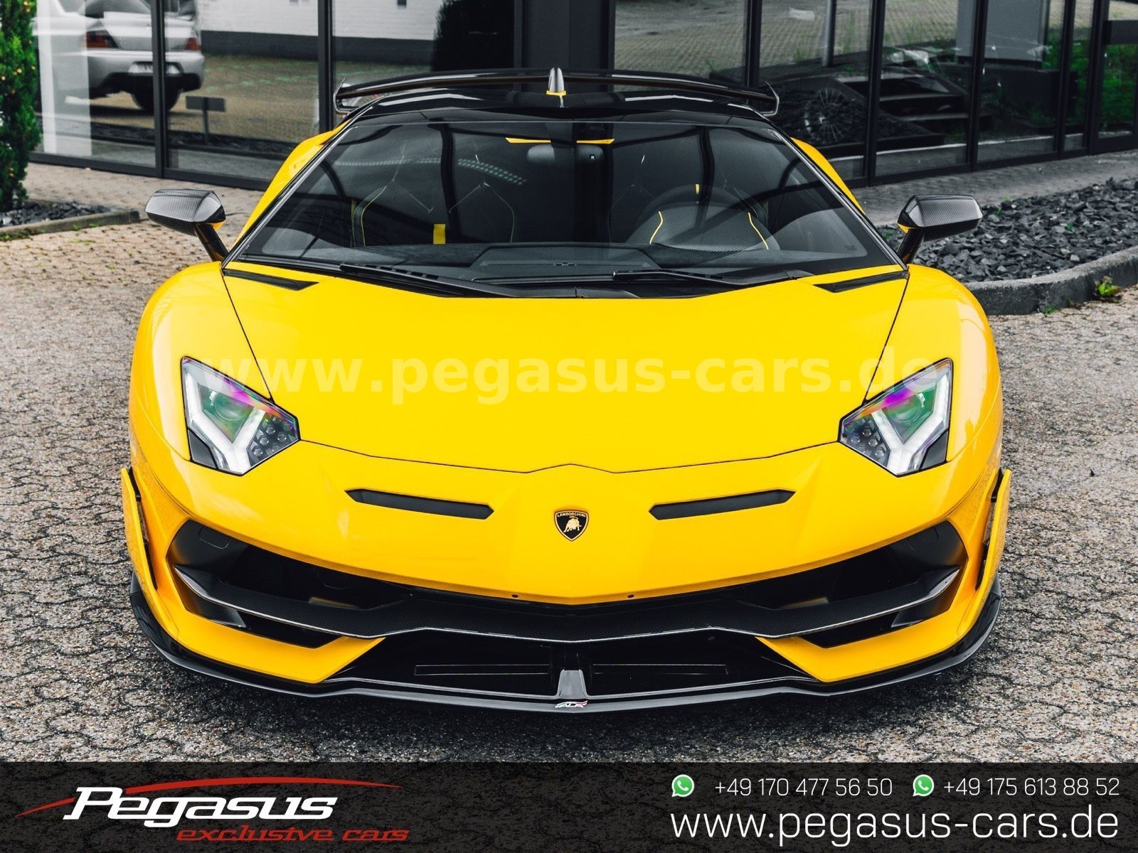 LAMBORGHINI Aventador - 3