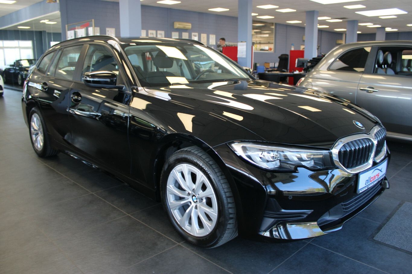BMW 318 318d Touring Aut. Advantage