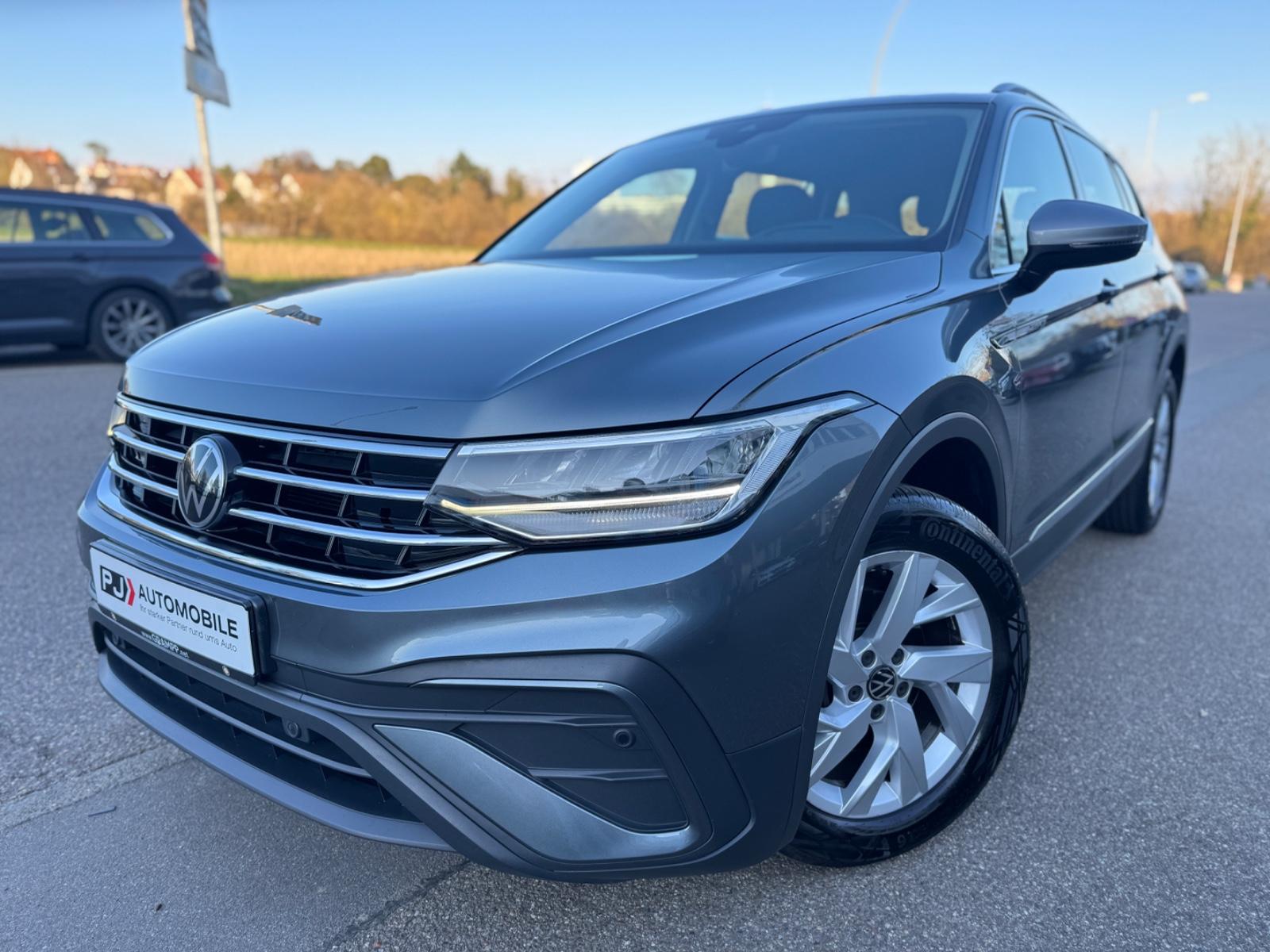 Volkswagen Tiguan Allspace 2.0 TDI Life Navi LED ACC AHK 1.