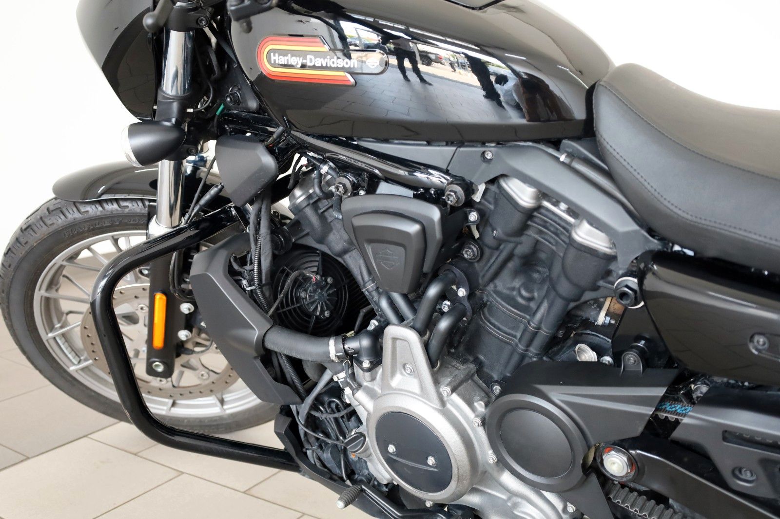Fahrzeugabbildung Harley-Davidson Nightster Special, Revolution Max 975S