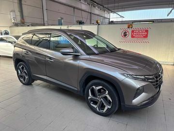 Hyundai TUCSON - 1