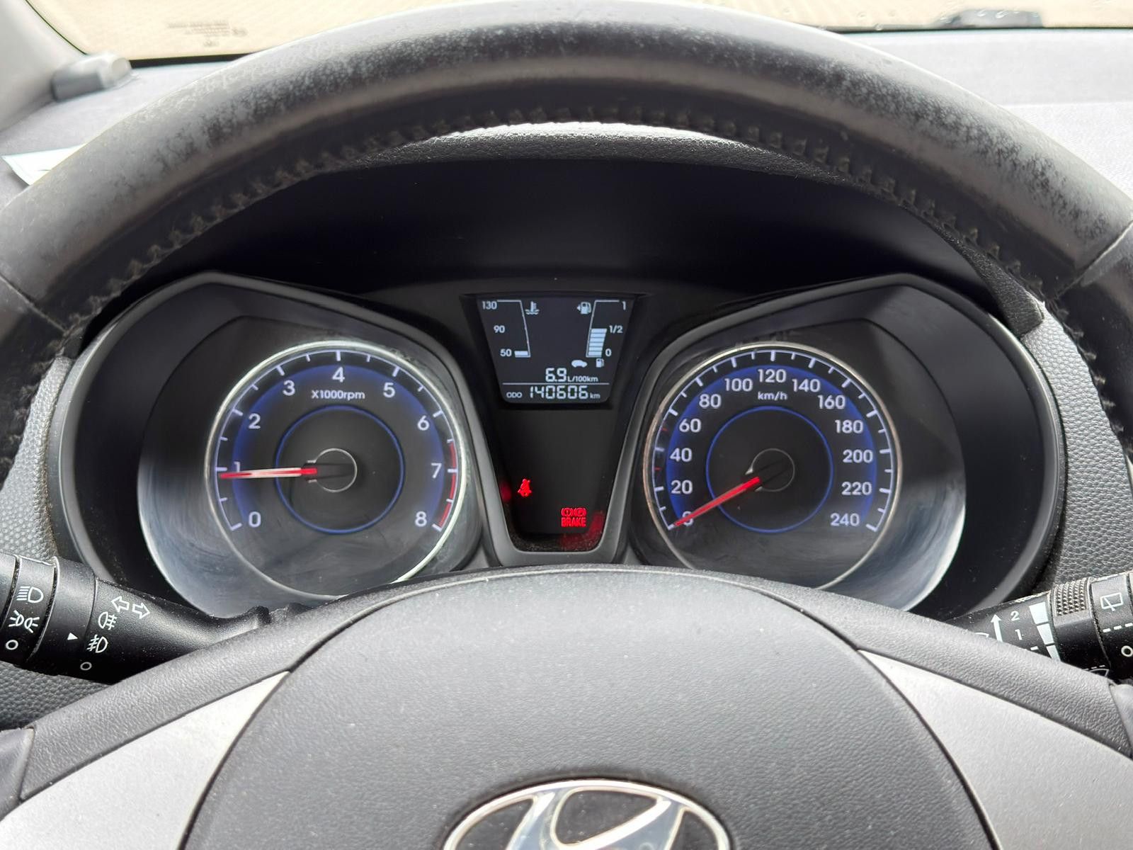 Fahrzeugabbildung Hyundai ix20 1.6 Comfort Navi*Allwetterbereifung