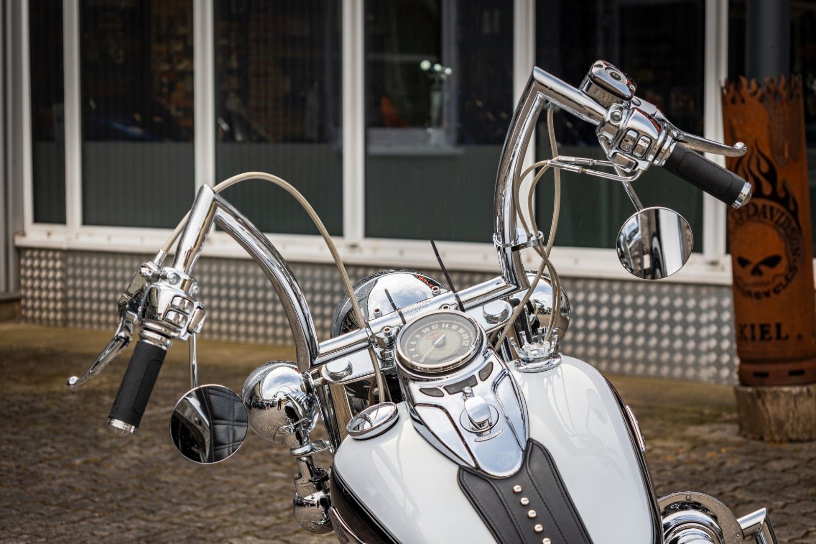 Fahrzeugabbildung Harley-Davidson FLSTC Heritage Classic Twin Cam 96 cui - Chicano