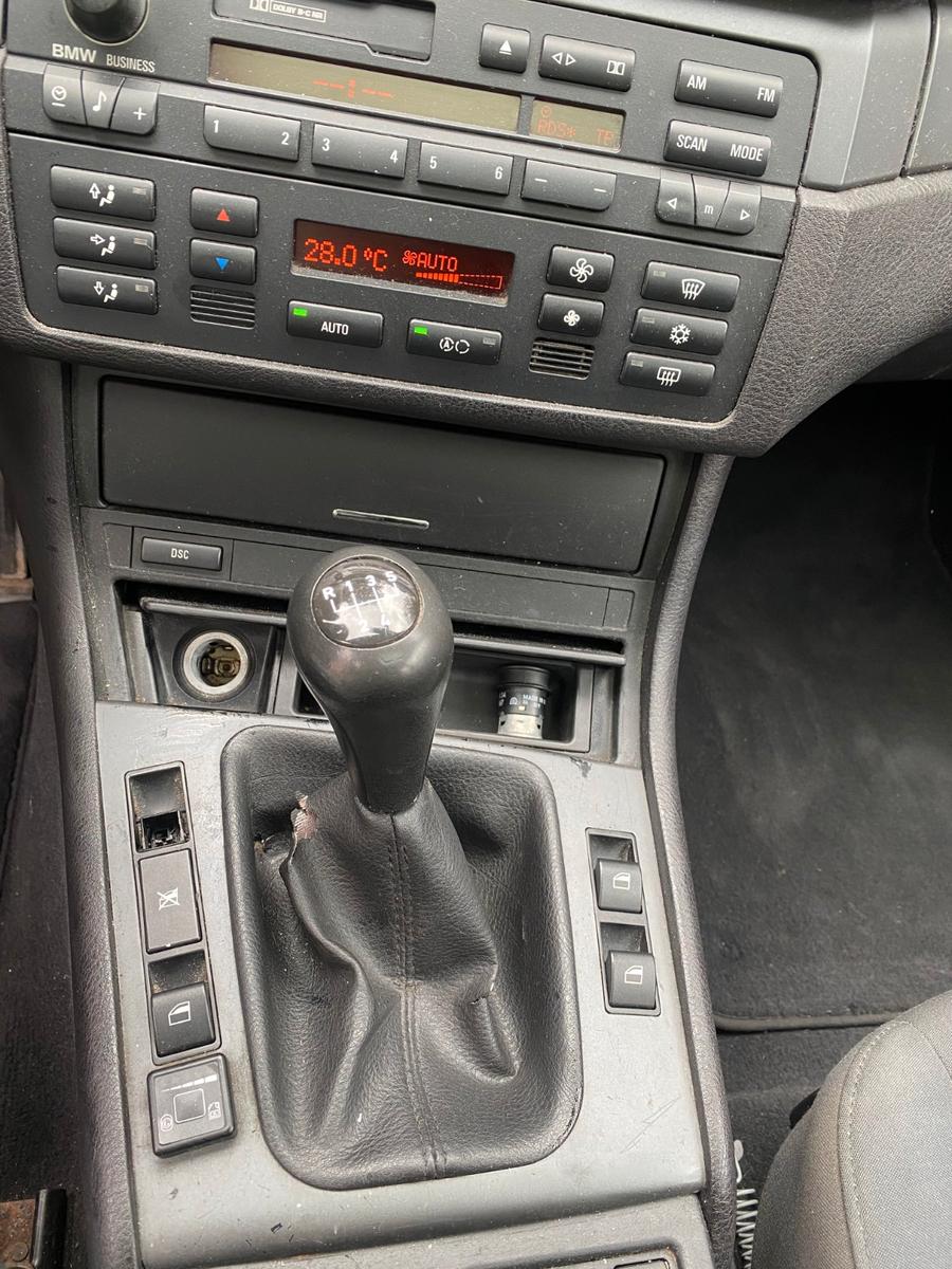 BMW 316 2005 — photo 14