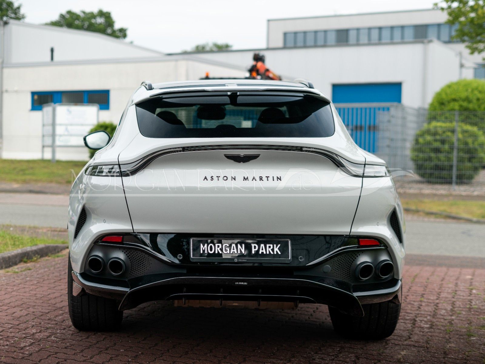Fahrzeugabbildung Aston Martin DBX 707 1.Hd. MwSt. *Sonderlack* VOLL