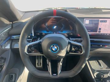 2026 BMW I5 — миниатюра 13