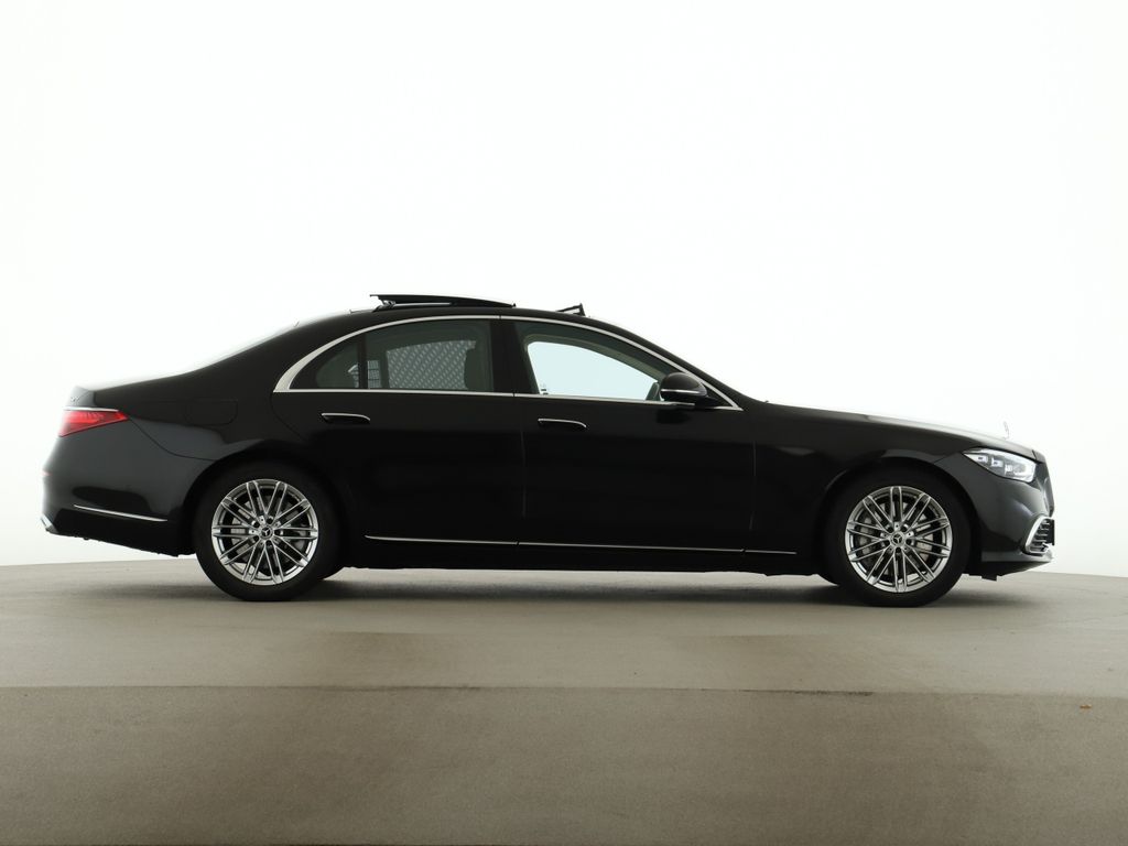 MERCEDES-BENZ S-Class 2022