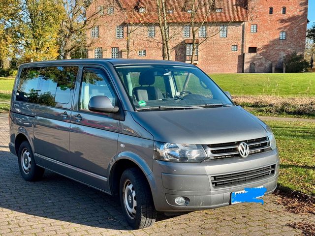 Volkswagen VW T5 Multivan DSG , AHK , Klima