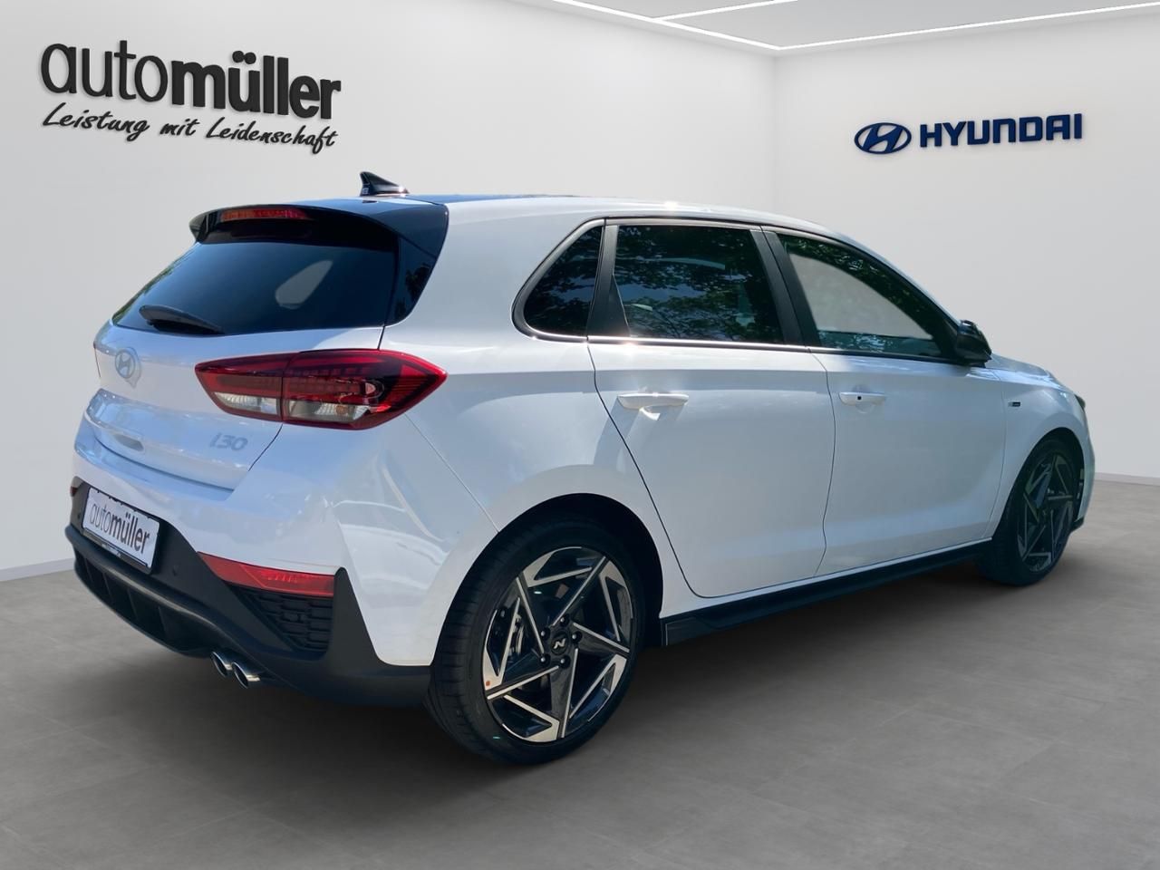 Fahrzeugabbildung Hyundai i30 N-LINE X ACC AUT DynLicht Kam. KeyLess LED