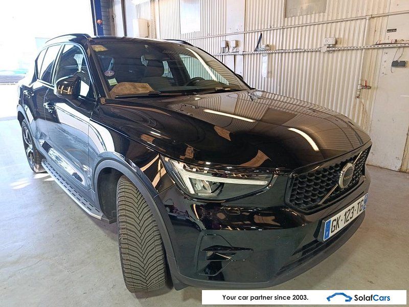 Volvo XC 40 2.0 B3 MHEV Facelift Aut. LED Virtual H/K imagem 2