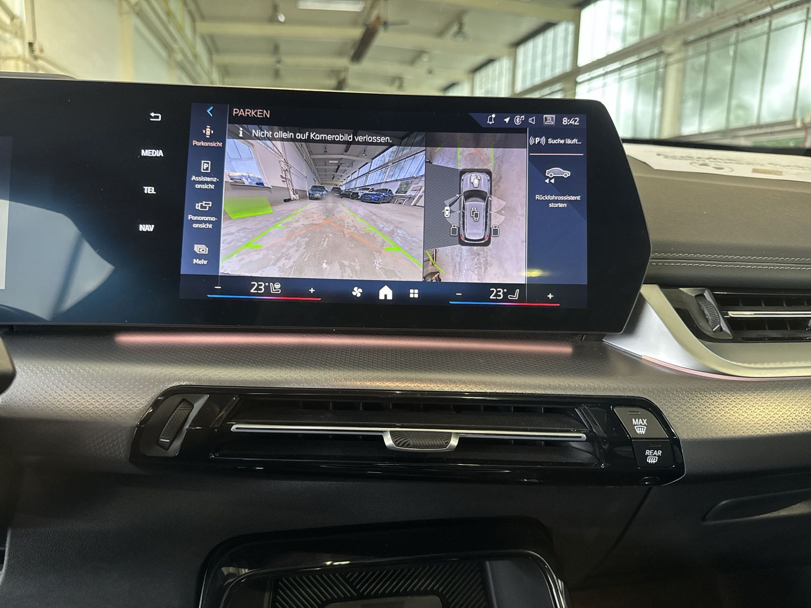 BMW iX1 - Bild 21