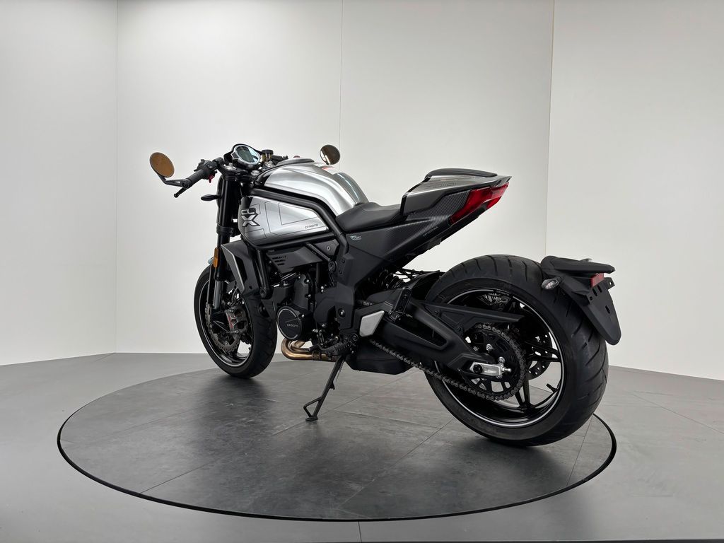 Fahrzeugabbildung CFMOTO CL-X Sport *NEUWERTIGER ZUSTAND