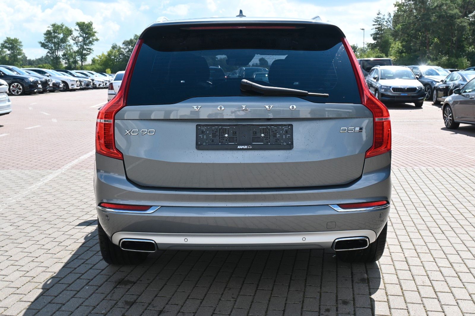 Fahrzeugabbildung Volvo XC90 D5 AWD Autom Inscription*STDHZG*360*ACC*7-S