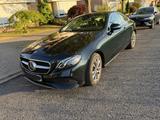 Mercedes-Benz E 350 Coupe, Holzzierleiste, Soundsystem - Mercedes-Benz E 350 in Hagen