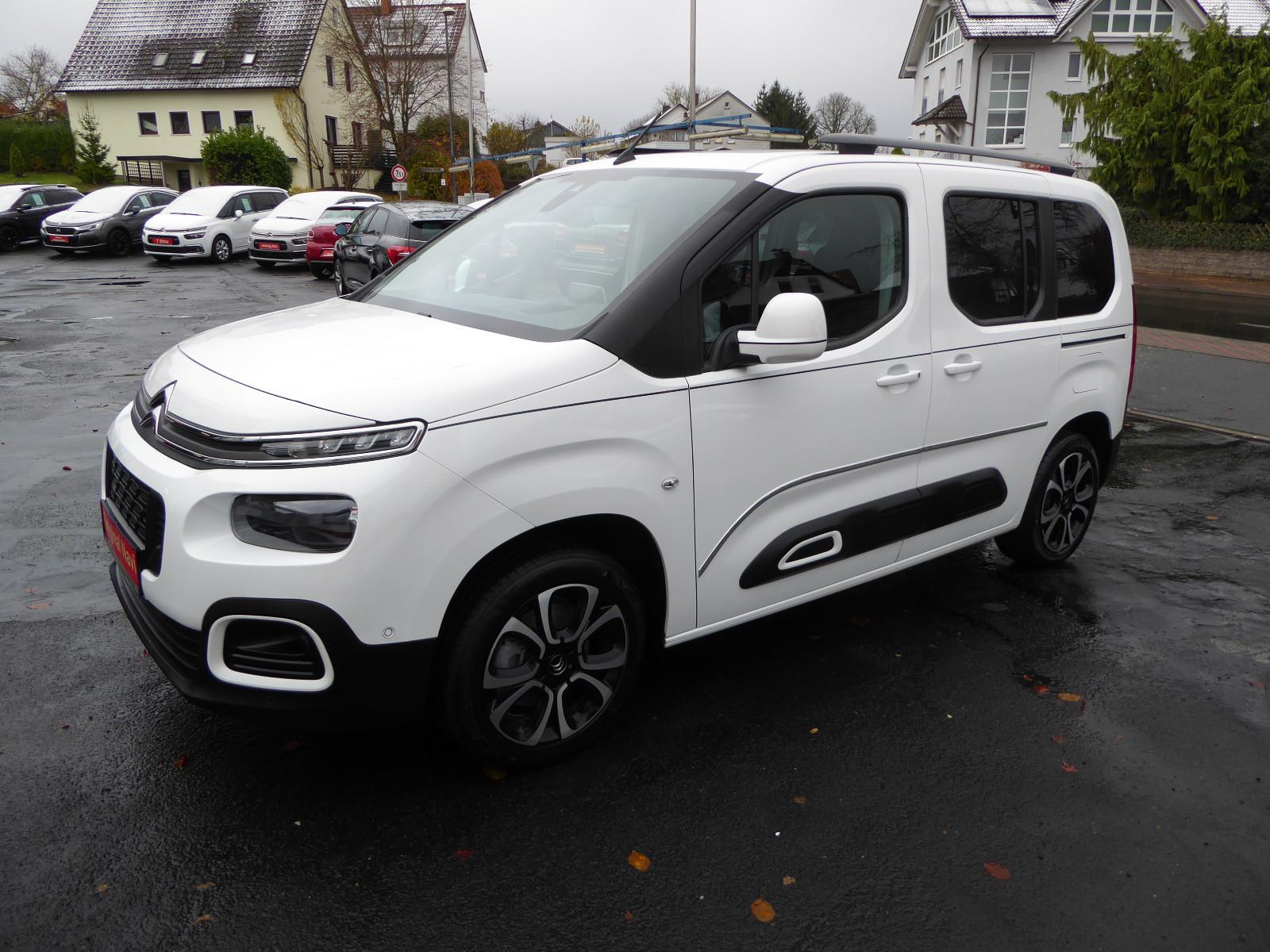 Citroën Berlingo Shine Blue HDI 131+Panorama+AHK