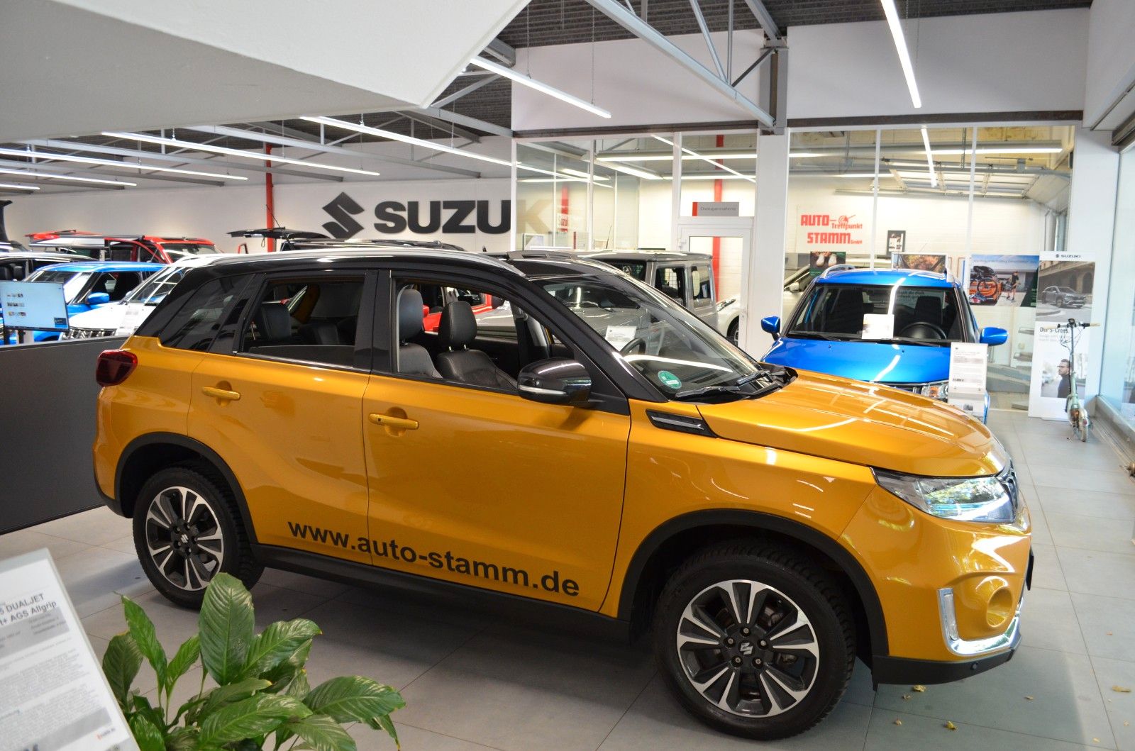 Fahrzeugabbildung Suzuki Vitara 1.4 BOOSTERJET Hybrid Comfort+ Allgrip