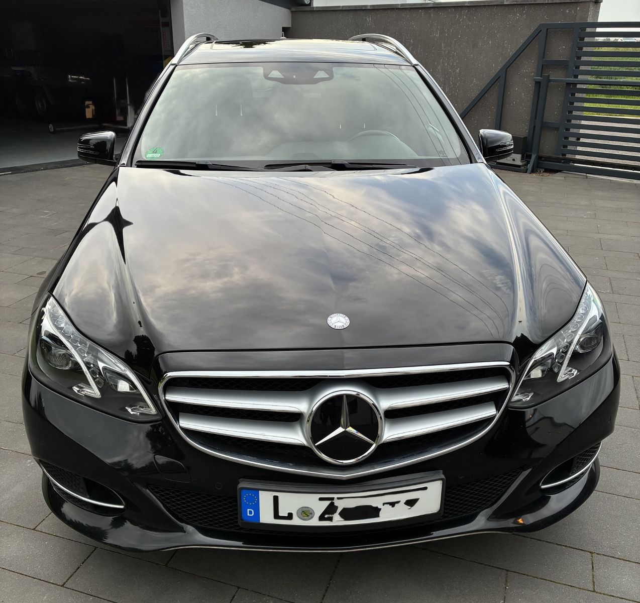 MERCEDES-BENZ E 220 BlueTEC 4MATIC T Autom. -