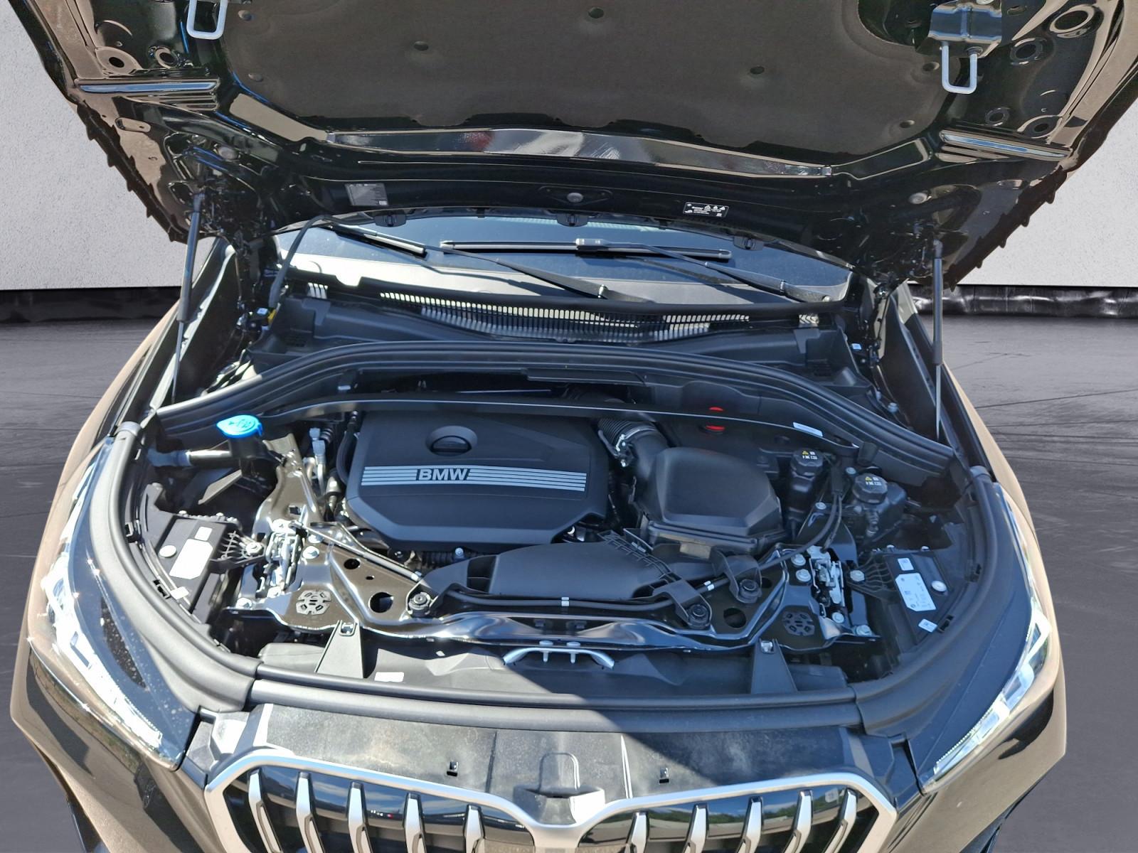 BMW X1 sDrive20i Aut. M Sportpaket Panorama el.Sitz, миниатюра 16
