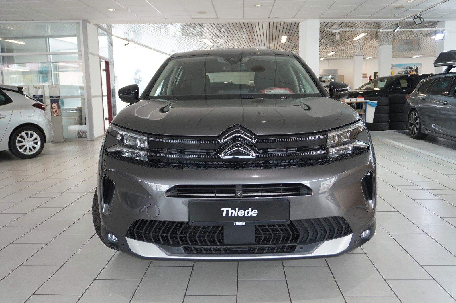 Fahrzeugabbildung Citroën C5 Aircross 1.2T SHINE EAT-8 NAVI/LED/KAMERA/SH
