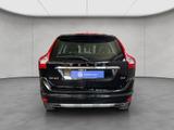 Volvo XC60 D4 Momentum Aut Leder Navi PDCv+h Sensus-Co - Volvo XC60 mit Diesel-Antrieb: Geländewagen