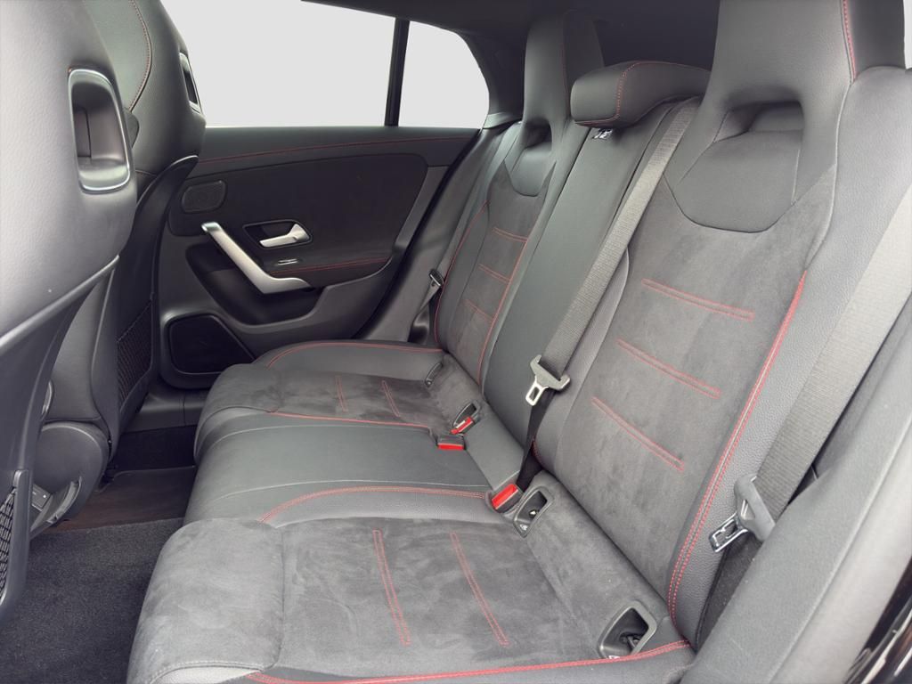 Fahrzeugabbildung Mercedes-Benz CLA 180 SB AMG*PANO-SD*TOTWINKEL*LED*DAB*KAMERA