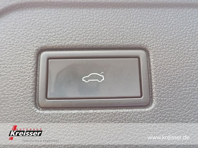 Touran 2.0 TDI R-Line NAV/LED/ACC/SHZ/APP/RFK/IQ
