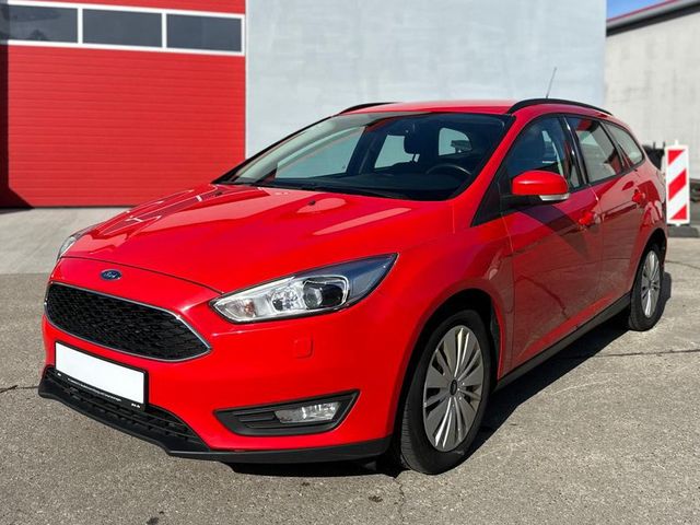 Ford Focus Turnier Business LED