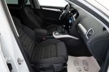 Audi A4 Avant Ambition Navi,Xenon,SH,PDC,Sport Sitze - Audi A4 mit Diesel-Antrieb: Weiß