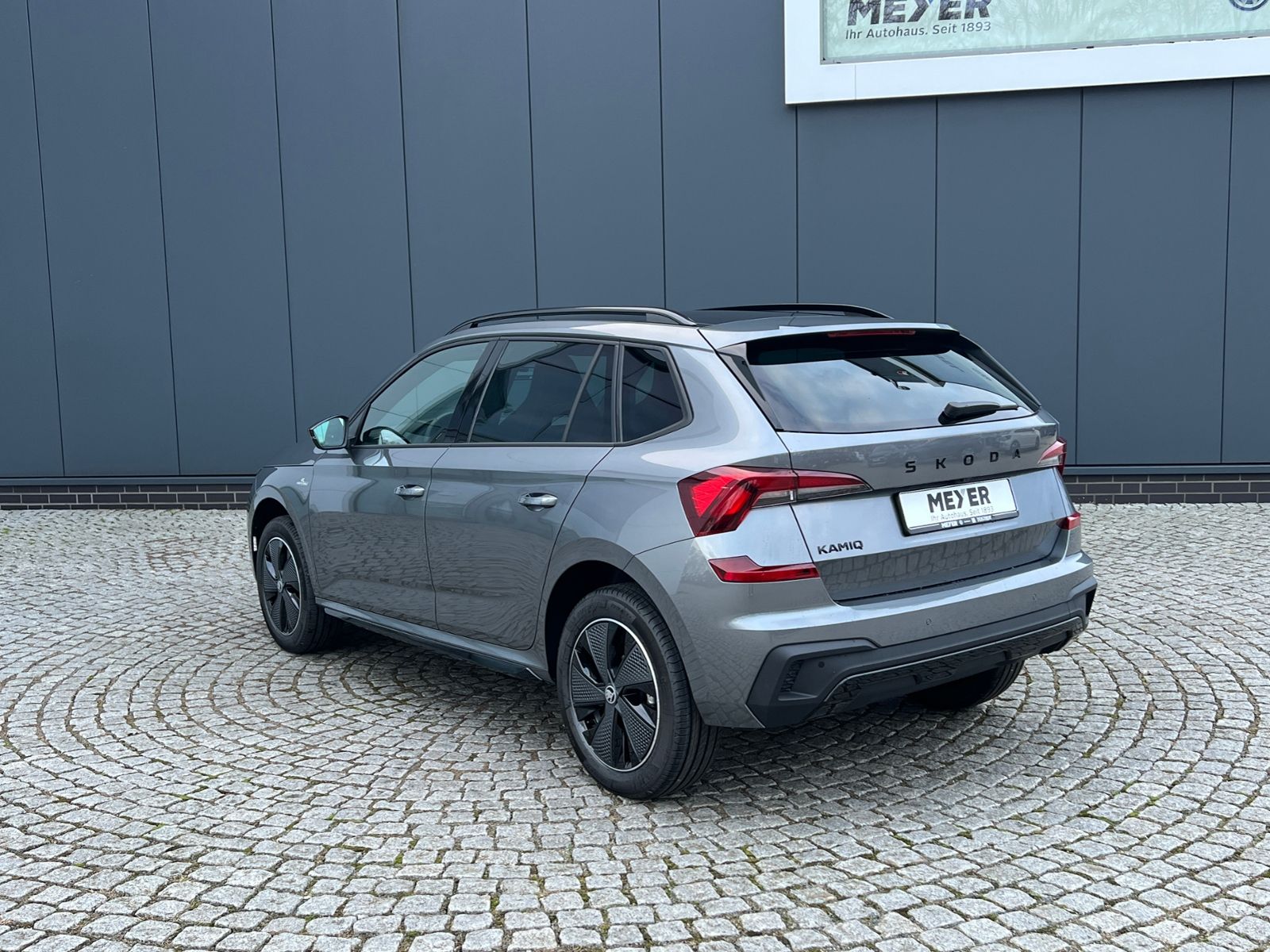 Fahrzeugabbildung SKODA Kamiq Monte Carlo 1.0 TSI DSG *Garantie, LED, AH