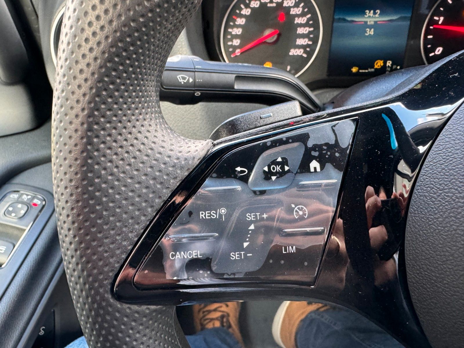 Fahrzeugabbildung Mercedes-Benz Sprinter 419 CDI 4x4 3665 Klimaautom Kamera