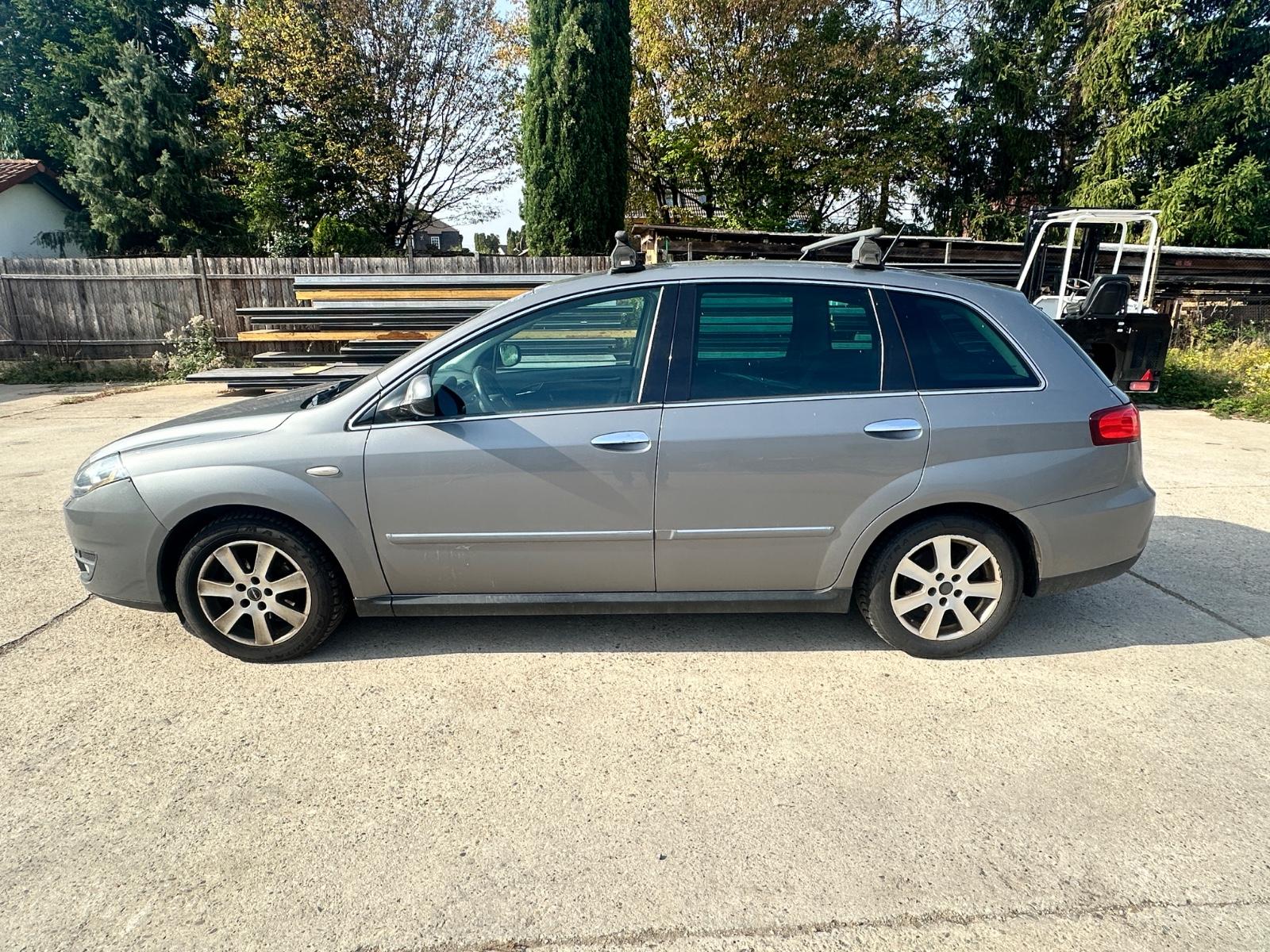 Fiat Croma 2010 — photo 8