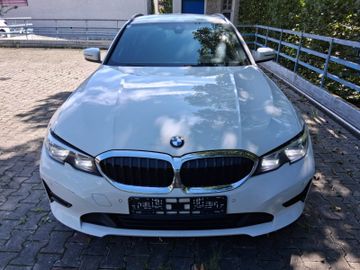 BMW 330 - 6