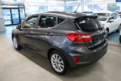 Fahrzeugabbildung Ford Fiesta Titanium 5-trg KLIMA + Winter Paket + DAB