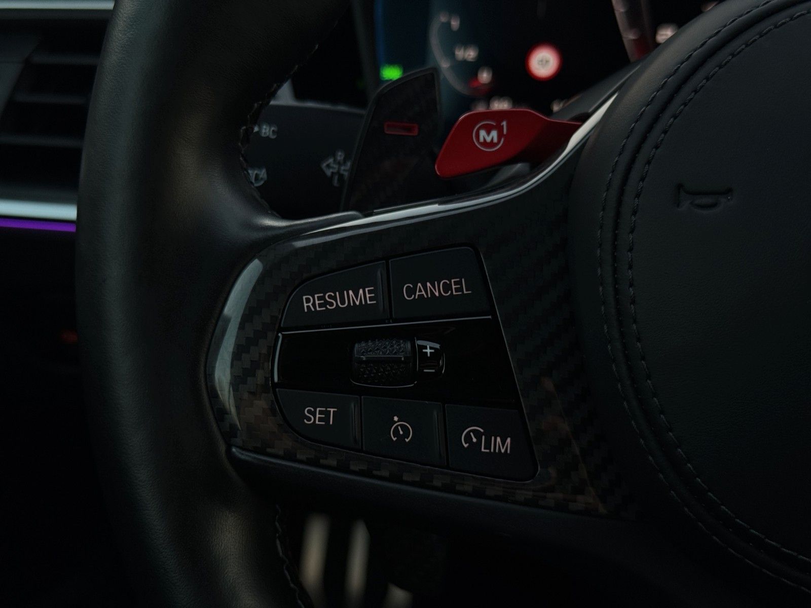 Fahrzeugabbildung BMW M4 Comp. Cabrio xDrive HUD/360°/H&K/Bhz.Lenk